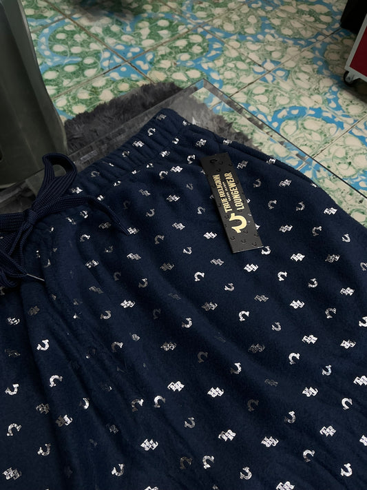 TRUE RELIGIÓN Pijama