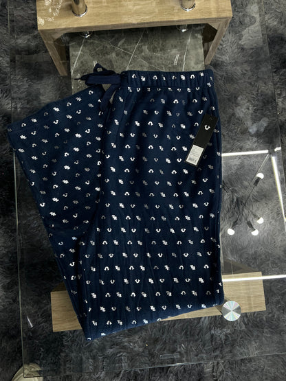 TRUE RELIGIÓN Pijama