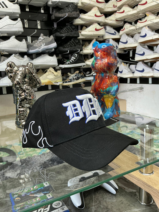 DANDY HATS  TRIPLE D