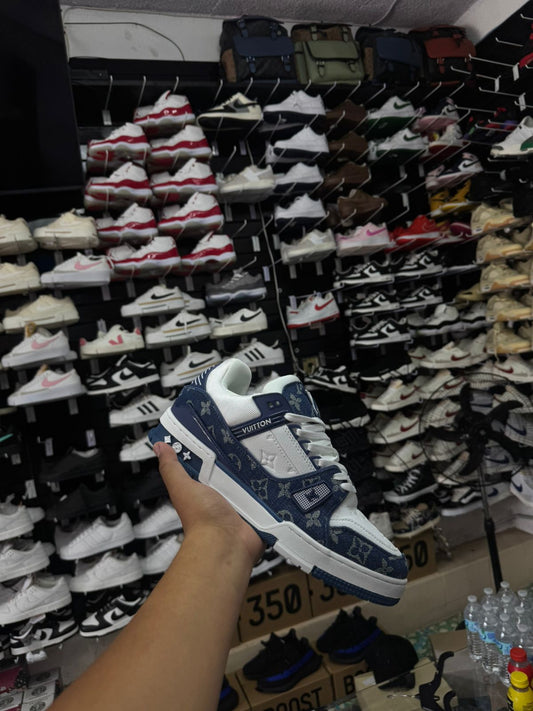 LV TRAINER MEZCLILLA AZUL