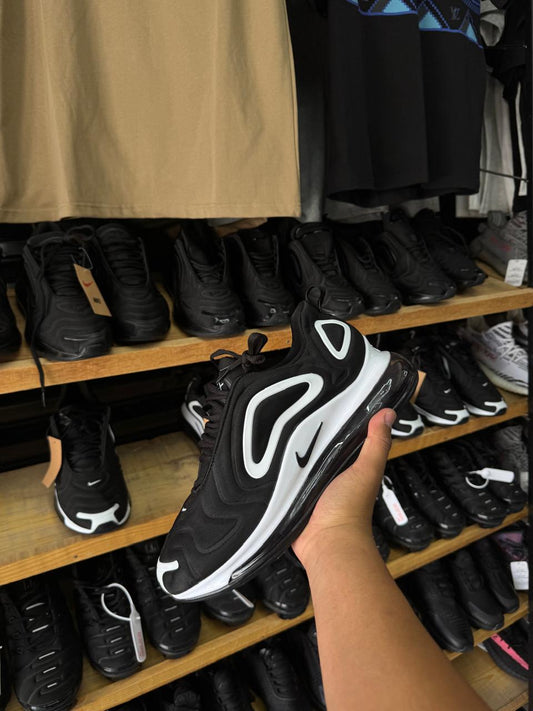 NIKE AIR MAX 720 ORCA