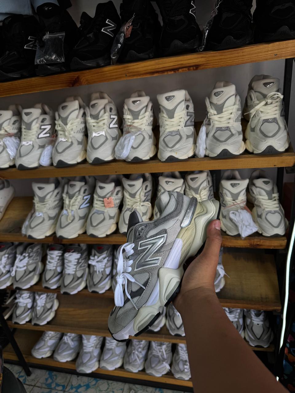 NEW BALANCE 6090 GRIS