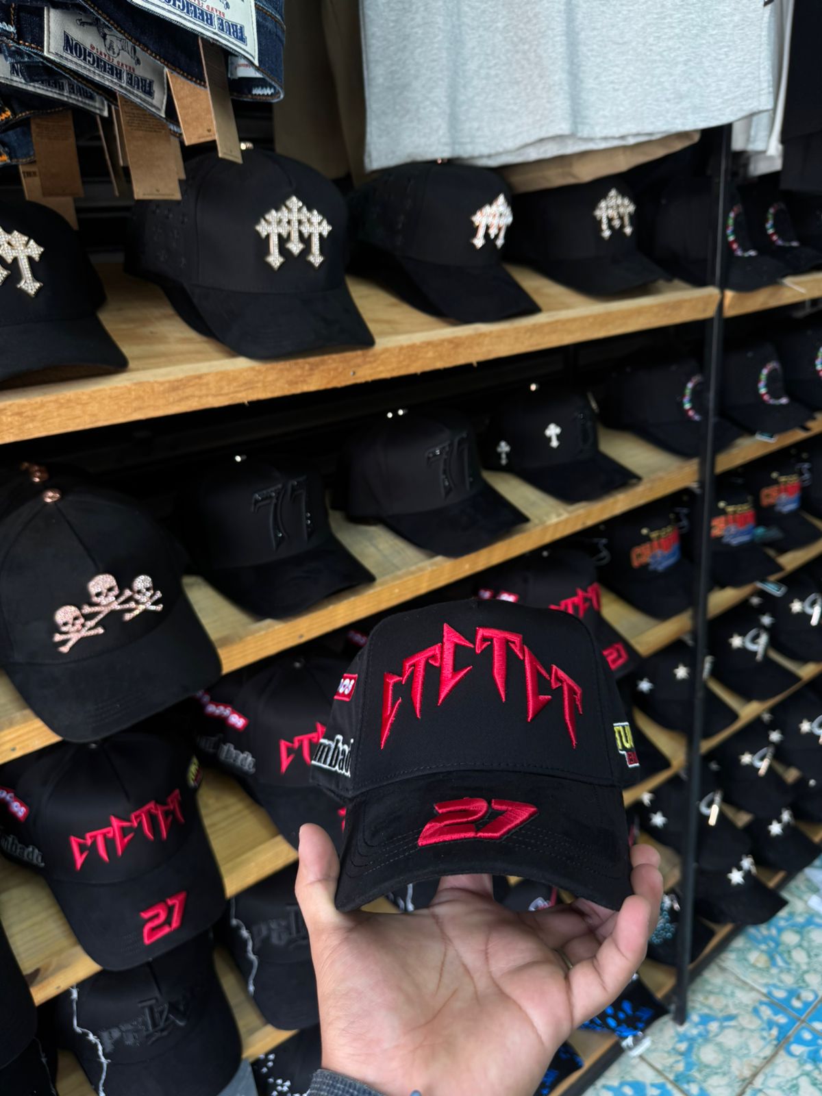 BARBAS HATS CT RACING